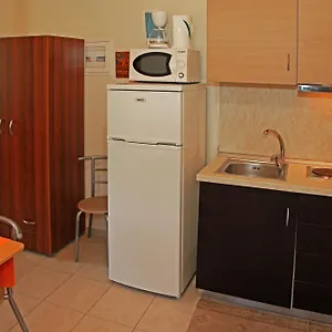 Dionysus & Apartament