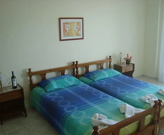 Yianna Studios & Apartments Gerakini