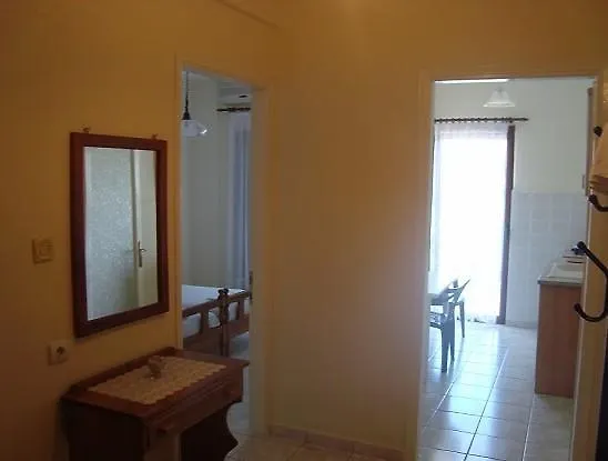 Yianna Studios & Apartments Gerakini