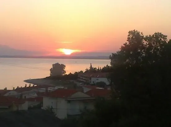 Yianna Studios & Apartments Gerakini 0*,  Greece